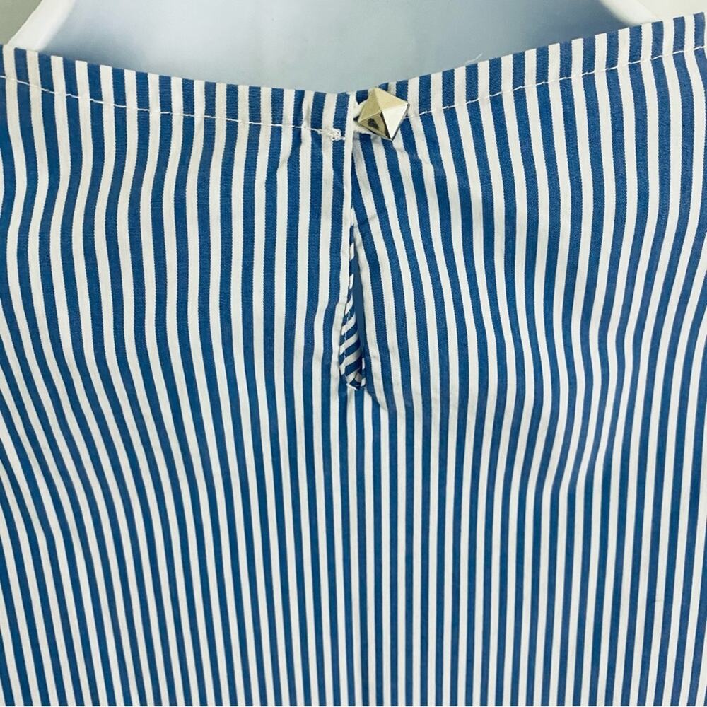 Multiples Open Shoulder Top Size Large - Picture 9 of 12